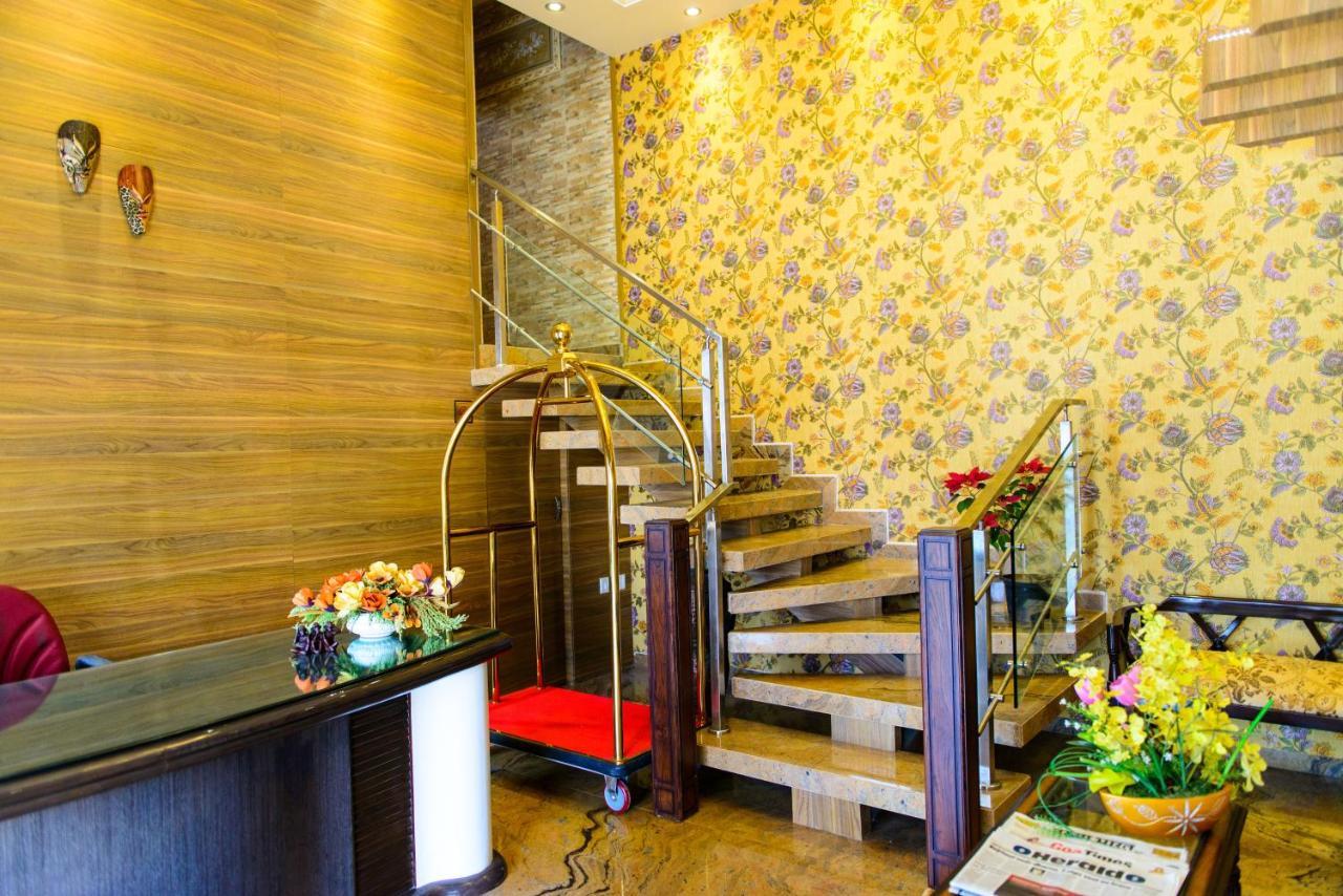 Hotel La Grace Madgaon Exteriör bild